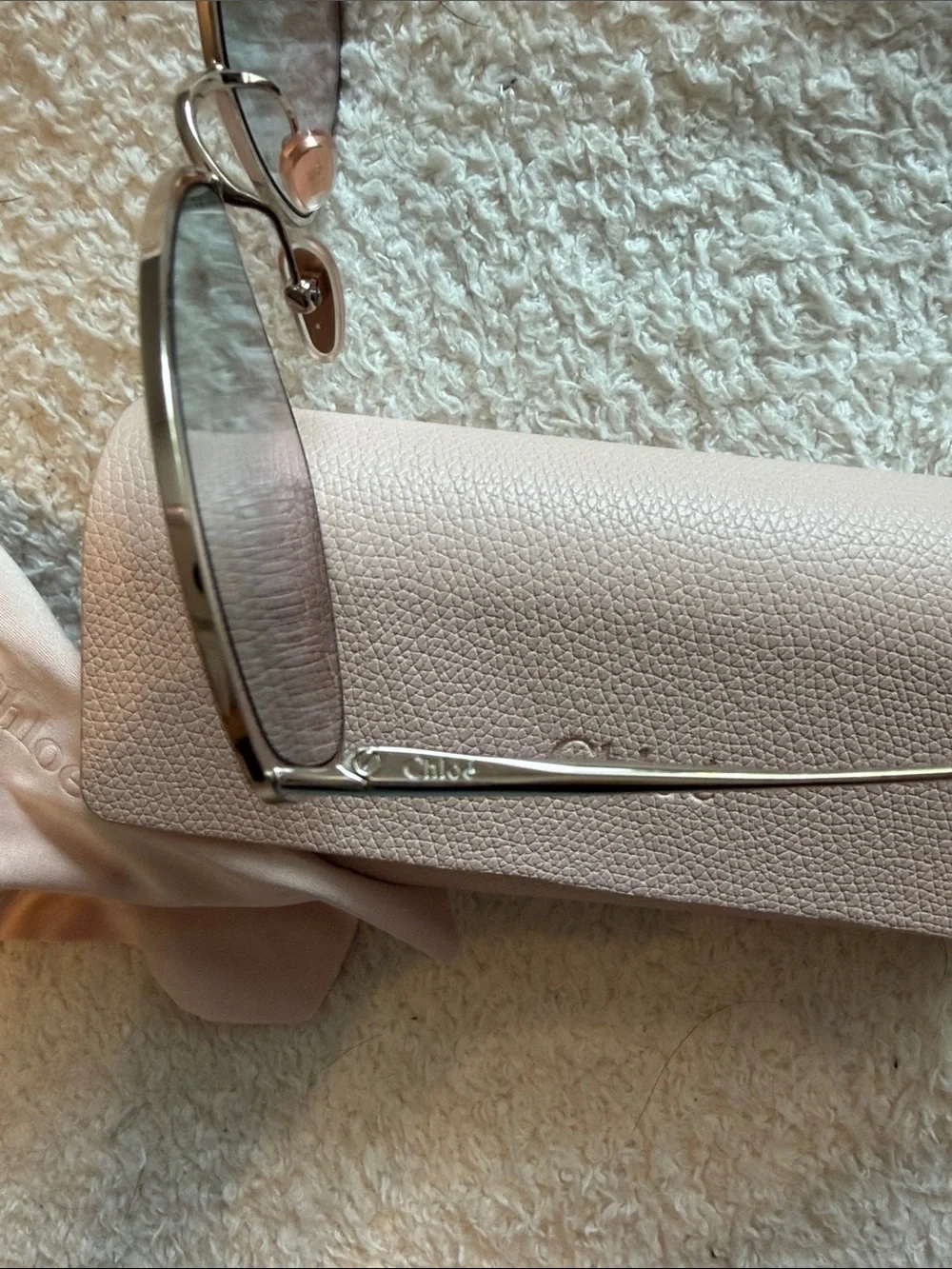 Chloe Silver Frame Sunglasses with Teal Gradient Lenses and pink Case